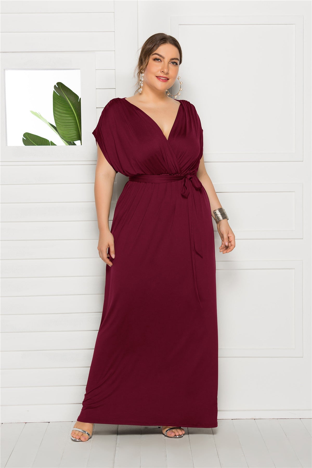 rochie eleganta noua marime plus